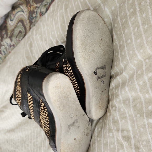 Jeff Campbell, high tops - Picture 5 of 14